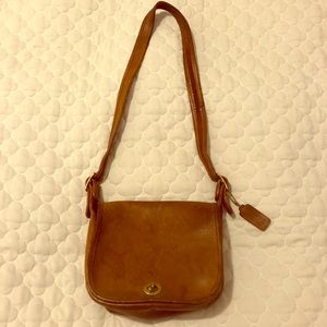 Vintage 70s Coach Brown Leather Shoulder Bag